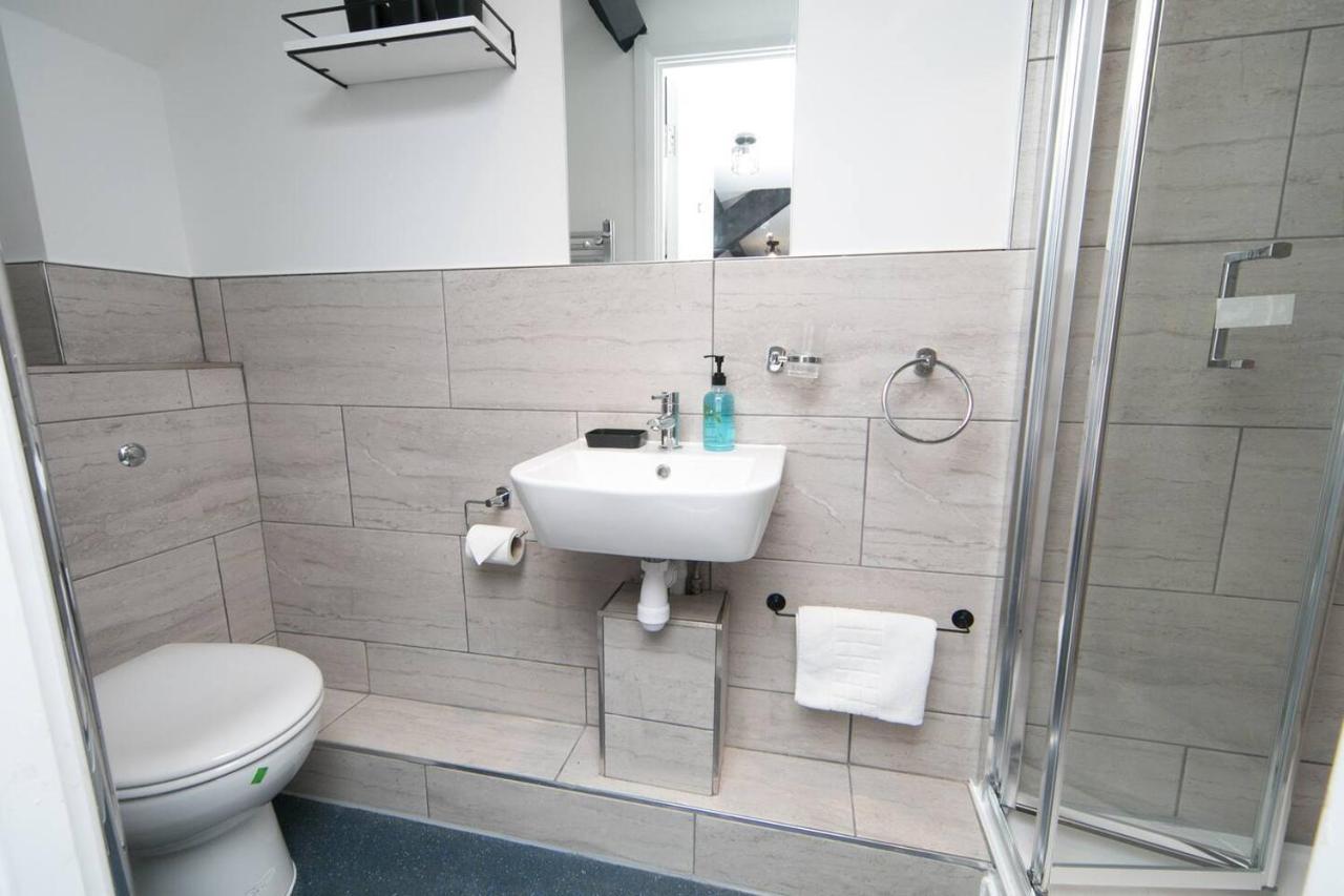 Pass The Keys Modern En-Suite Room In Country Pubrestaurant 2 Llanddona Εξωτερικό φωτογραφία