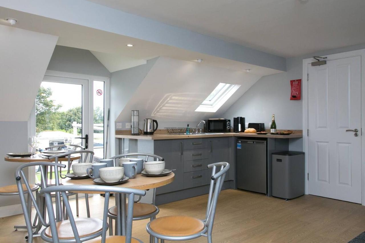 Pass The Keys Modern En-Suite Room In Country Pubrestaurant 2 Llanddona Εξωτερικό φωτογραφία